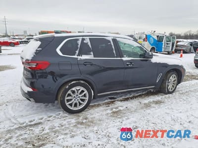 Trzecie zdjęcie samochodu z tyłu: 2020 BMW X5 XDRIVE40I VIN:5UXCR6C0XL9B81532 - miniatura