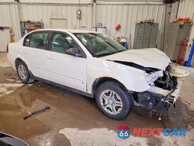 Czwarte zdjęcie samochodu z boku: 2008 CHEVROLET MALIBU LS VIN:1G1ZS58F58F117498 - miniatura