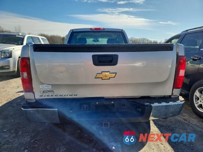 Zdjęcie 6 z 11 samochodu: 2007 CHEVROLET SILVERADO K1500 VIN:2GCEK19C371577879 - miniatura
