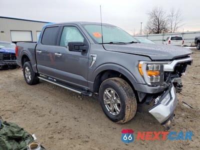 Czwarte zdjęcie samochodu z boku: 2022 FORD F150 SUPERCREW VIN:1FTEW1EP0NFB30350 - miniatura