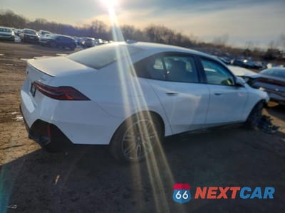 Trzecie zdjęcie samochodu z tyłu: 2024 BMW 540 XI VIN:WBA63FJ02RCS49167 - miniatura