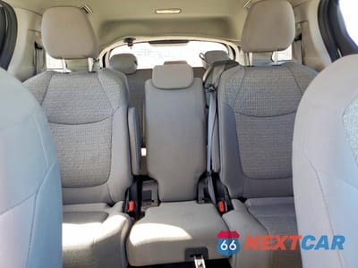 Zdjęcie 10 z 13 samochodu: 2023 TOYOTA SIENNA LE 8-PASSENGER VIN:5TDKRKEC8PS163984 - miniatura