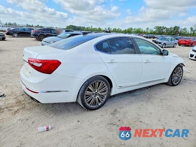 Trzecie zdjęcie samochodu z tyłu: 2014 KIA CADENZA VIN:KNALN4D75E5141358 - miniatura