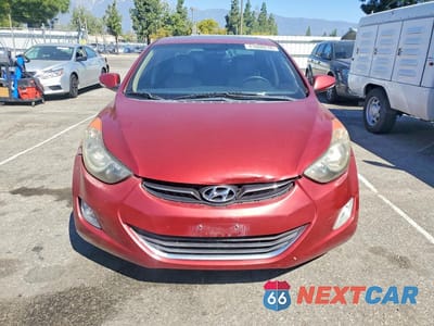 Piąte zdjęcie samochodu w środku: 2013 HYUNDAI ELANTRA LIMITED VIN:5NPDH4AE1DH352542 - miniatura