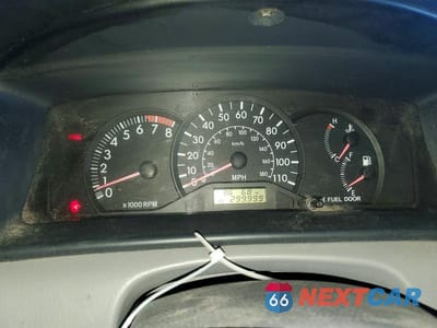 Zdjęcie 9 z 12 samochodu: 2003 TOYOTA COROLLA CE VIN:1NXBR32E63Z047888 - miniatura