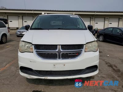 Piąte zdjęcie samochodu w środku: 2015 DODGE GRAND CARAVAN SE VIN:2C7WDGBG2FR614132 - miniatura