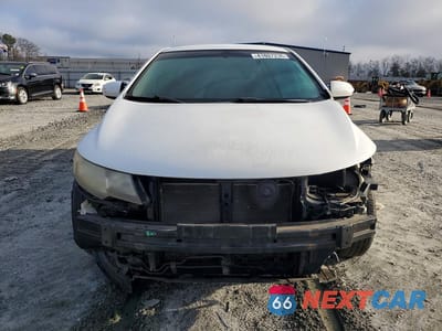 Piąte zdjęcie samochodu w środku: 2010 KIA FORTE EX VIN:KNAFU4A21A5054883 - miniatura