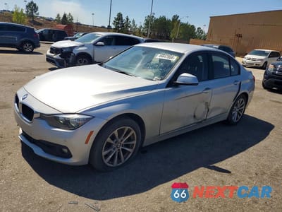 2016 BMW 320 I WBA8E1G54GNT38295 - główne zdjęcie licytacji z USA - miniatura
