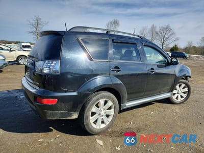 Trzecie zdjęcie samochodu z tyłu: 2010 MITSUBISHI OUTLANDER SE VIN:JA4AT3AW6AZ000818 - miniatura