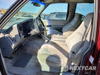 Zdjęcie 7 z 14 samochodu: 1994 GMC SUBURBAN C2500 VIN:1GKGC26F2RJ723065 - miniatura