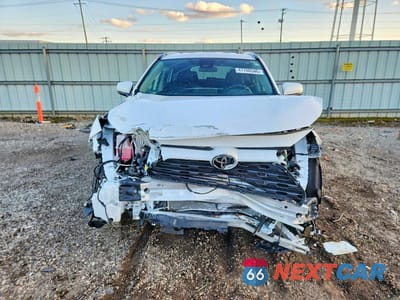 Piąte zdjęcie samochodu w środku: 2025 TOYOTA RAV4 HYBRID LE VIN:2T3MWRFV9SW259317 - miniatura