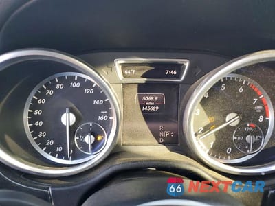 Zdjęcie 9 z 11 samochodu: 2015 MERCEDES-BENZ GL 550 4MATIC VIN:4JGDF7DE0FA446467 - miniatura