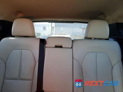 Zdjęcie 10 z 12 samochodu: 2020 VOLVO XC40 T5 INSCRIPTION VIN:YV4162UL3L2179255 - miniatura