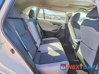 Zdjęcie 10 z 11 samochodu: 2025 TOYOTA RAV4 XLE VIN:2T3P1RFV6SC531934 - miniatura