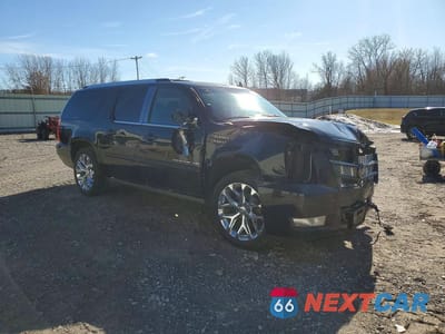 Czwarte zdjęcie samochodu z boku: 2013 CADILLAC ESCALADE ESV PREMIUM VIN:1GYS4JEF6DR104178 - miniatura