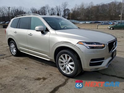 Czwarte zdjęcie samochodu z boku: 2016 VOLVO XC90 T6 VIN:YV4A22PK9G1059261 - miniatura