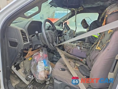 Zdjęcie 7 z 11 samochodu: 2018 FORD F350 SUPER DUTY VIN:1FT8X3DT8JEB14143 - miniatura