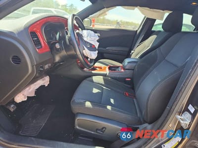 Zdjęcie 7 z 12 samochodu: 2020 DODGE CHARGER SXT VIN:2C3CDXBG4LH117198 - miniatura