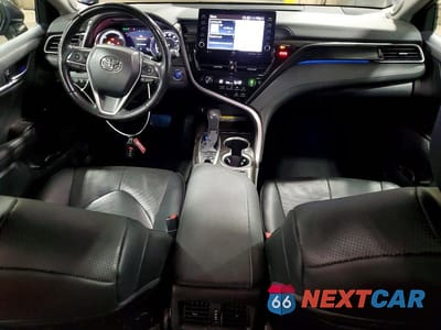 Zdjęcie 8 z 11 samochodu: 2021 TOYOTA CAMRY HYBRID XLE VIN:4T1F31AK9MU548855 - miniatura