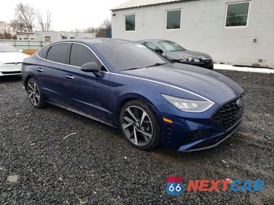 Czwarte zdjęcie samochodu z boku: 2022 HYUNDAI SONATA SEL PLUS VIN:5NPEJ4J27NH146769 - miniatura