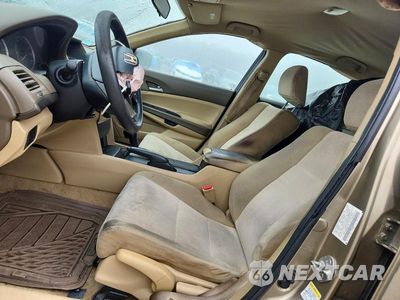 Zdjęcie 7 z 11 samochodu: 2010 HONDA ACCORD LX VIN:1HGCP2F39AA071989 - miniatura