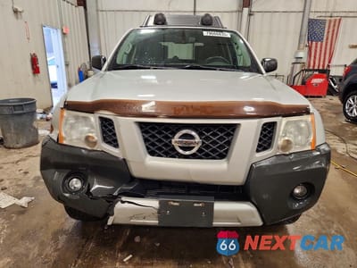 Piąte zdjęcie samochodu w środku: 2014 NISSAN XTERRA PRO-4X VIN:5N1AN0NW9EN808954 - miniatura