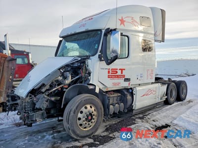 Drugie zdjęcie samochodu z przodu: 2025 VOLVO VN VNL VIN:4V4NC9EH2SN661281 - miniatura