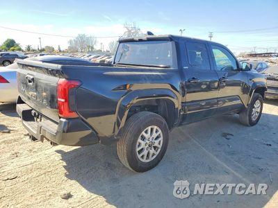 Trzecie zdjęcie samochodu z tyłu: 2025 TOYOTA TACOMA SR5 VIN:3TMLB5JN75M172346 - miniatura