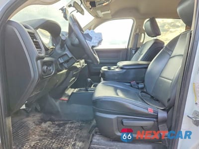 Zdjęcie 7 z 11 samochodu: 2019 RAM 2500 TRADESMAN VIN:3C6UR5HL9KG570314 - miniatura