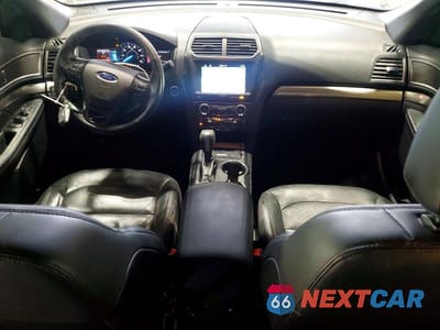 Zdjęcie 8 z 11 samochodu: 2018 FORD EXPLORER XLT VIN:1FM5K8D83JGA50250 - miniatura