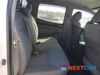 Zdjęcie 10 z 12 samochodu: 2013 TOYOTA TACOMA V6 VIN:3TMLU4EN4DM133876 - miniatura