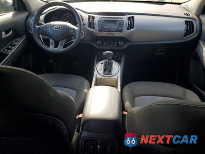 Zdjęcie 8 z 12 samochodu: 2016 KIA SPORTAGE LX VIN:KNDPB3AC6G7874583 - miniatura