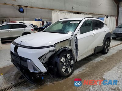 2025 HYUNDAI KONA SEL KM8HB3AB4SU203382 - główne zdjęcie licytacji z USA - miniatura