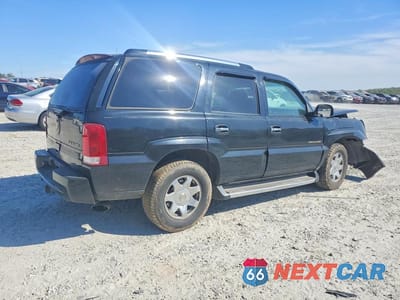Trzecie zdjęcie samochodu z tyłu: 2002 CADILLAC ESCALADE LUXURY VIN:1GYEC63T12R106567 - miniatura