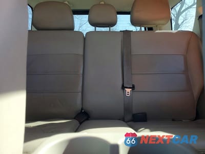 Zdjęcie 10 z 13 samochodu: 2010 FORD ESCAPE HYBRID VIN:1FMCU5K39AKA85444 - miniatura