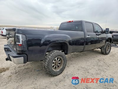 Trzecie zdjęcie samochodu z tyłu: 2010 GMC SIERRA K2500 HEAVY DUTY VIN:1GT4KZB67AF112780 - miniatura