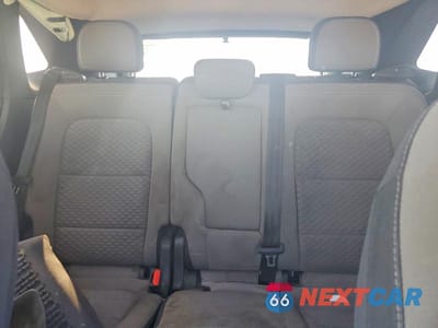 Zdjęcie 10 z 12 samochodu: 2021 FORD ESCAPE SE VIN:1FMCU0BZ5MUA07100 - miniatura