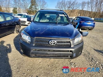 Piąte zdjęcie samochodu w środku: 2008 TOYOTA RAV4 BASE VIN:JTMBD33V986080249 - miniatura