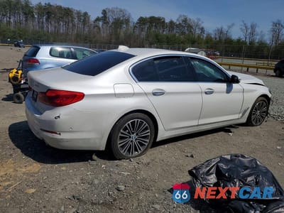 Trzecie zdjęcie samochodu z tyłu: 2018 BMW 530 I VIN:WBAJA5C56JG898342 - miniatura