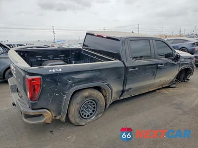 Trzecie zdjęcie samochodu z tyłu: 2024 GMC SIERRA K1500 VIN:1GTPUAEK4RZ362201 - miniatura