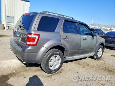 Trzecie zdjęcie samochodu z tyłu: 2009 FORD ESCAPE XLT VIN:1FMCU03719KB19909 - miniatura