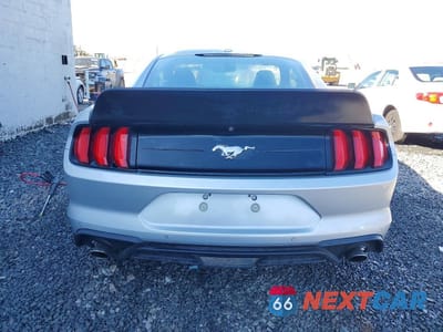 Zdjęcie 6 z 12 samochodu: 2019 FORD MUSTANG VIN:1FA6P8TH4K5172579 - miniatura