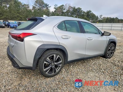 Trzecie zdjęcie samochodu z tyłu: 2019 LEXUS UX 250H BASE VIN:JTHU9JBHXK2014221 - miniatura
