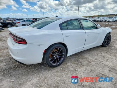 Trzecie zdjęcie samochodu z tyłu: 2020 DODGE CHARGER SXT VIN:2C3CDXBG9LH125782 - miniatura