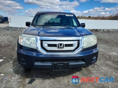 Piąte zdjęcie samochodu w środku: 2010 HONDA PILOT LX VIN:5FNYF4H22AB011843 - miniatura