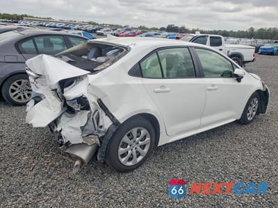 Trzecie zdjęcie samochodu z tyłu: 2023 TOYOTA COROLLA HYBRID LE VIN:JTDBCMFE1PJ014942 - miniatura