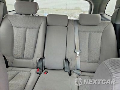 Zdjęcie 10 z 13 samochodu: 2009 HYUNDAI SANTA FE GLS VIN:5NMSG13D39H245977 - miniatura