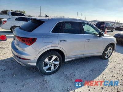 Trzecie zdjęcie samochodu z tyłu: 2019 AUDI Q3 PREMIUM VIN:WA1AECF31K1079193 - miniatura