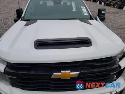 Zdjęcie 11 z 12 samochodu: 2025 CHEVROLET SILVERADO K3500 VIN:1GC4KSEYXSF234720 - miniatura