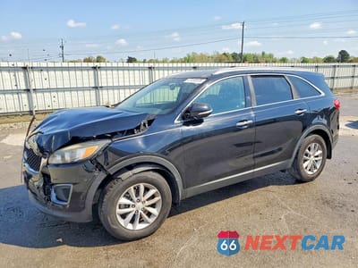 2017 KIA SORENTO LX 5XYPG4A39HG190011 - główne zdjęcie licytacji z USA - miniatura